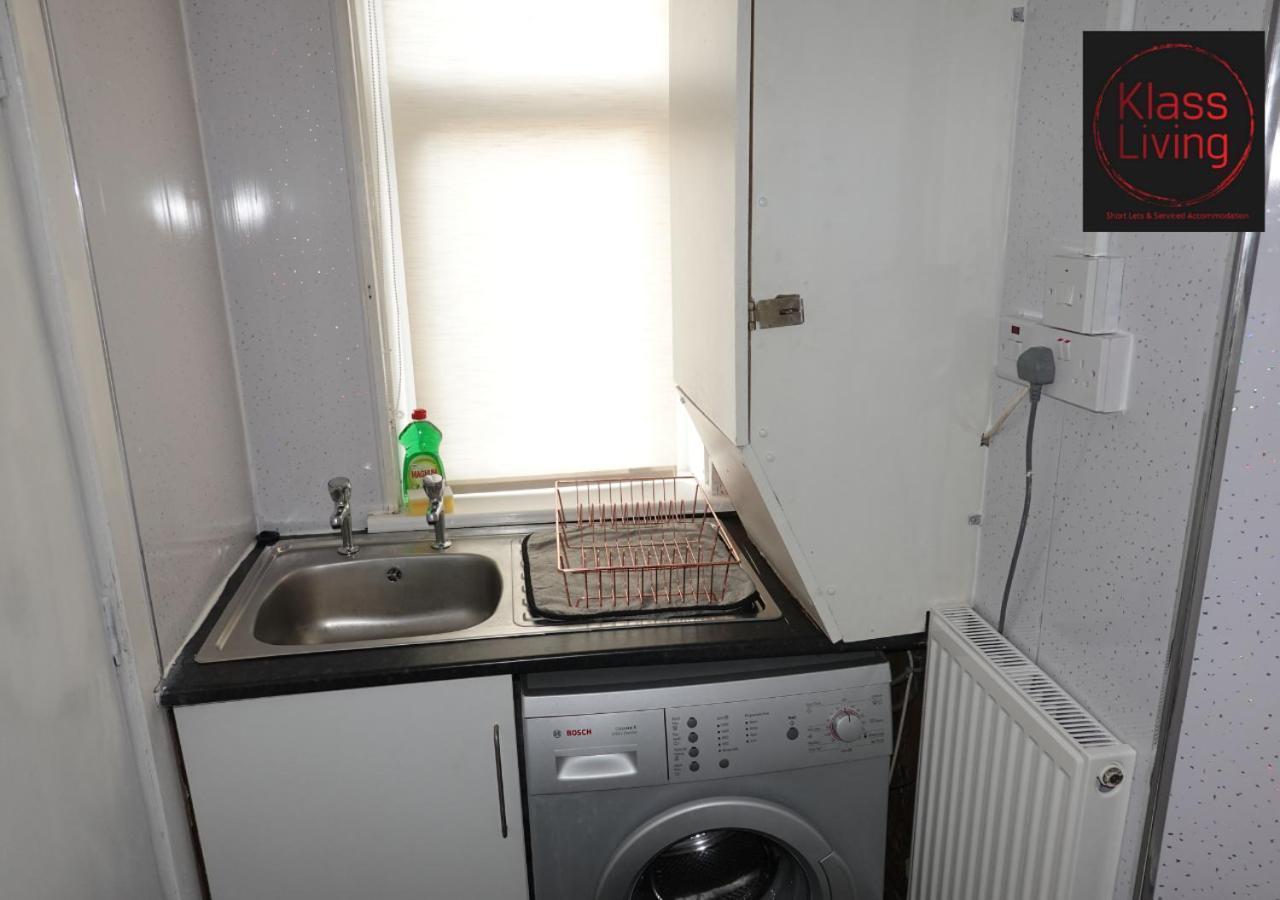 One Bedroom Apartment By Klass Living Serviced Accommodation Bellshill - Elmbank Street Apartment Exteriör bild