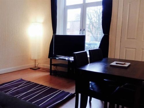 One Bedroom Apartment By Klass Living Serviced Accommodation Bellshill - Elmbank Street Apartment Exteriör bild